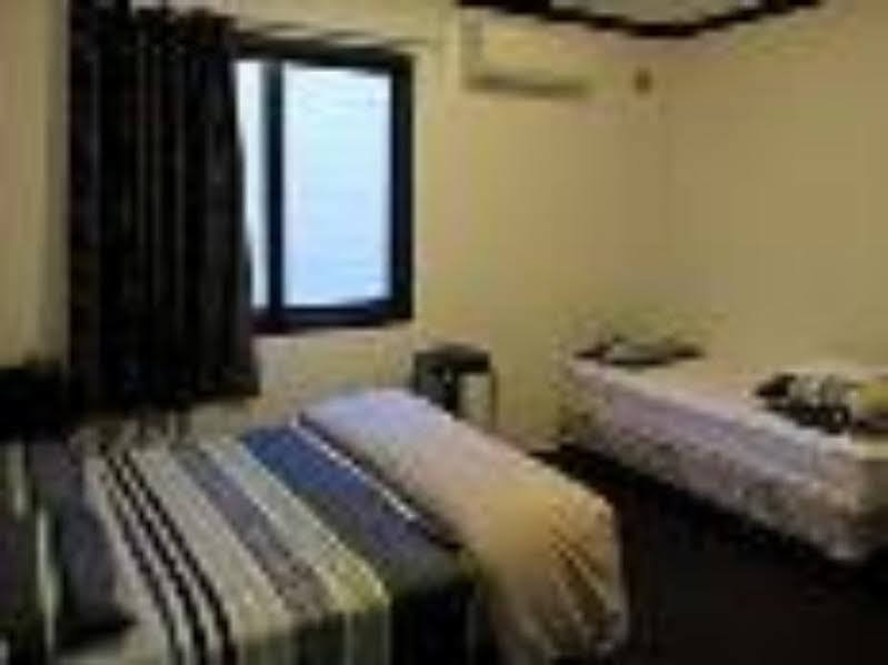 A Pousada Eagles Nest Backpackers Hamilton Exterior foto